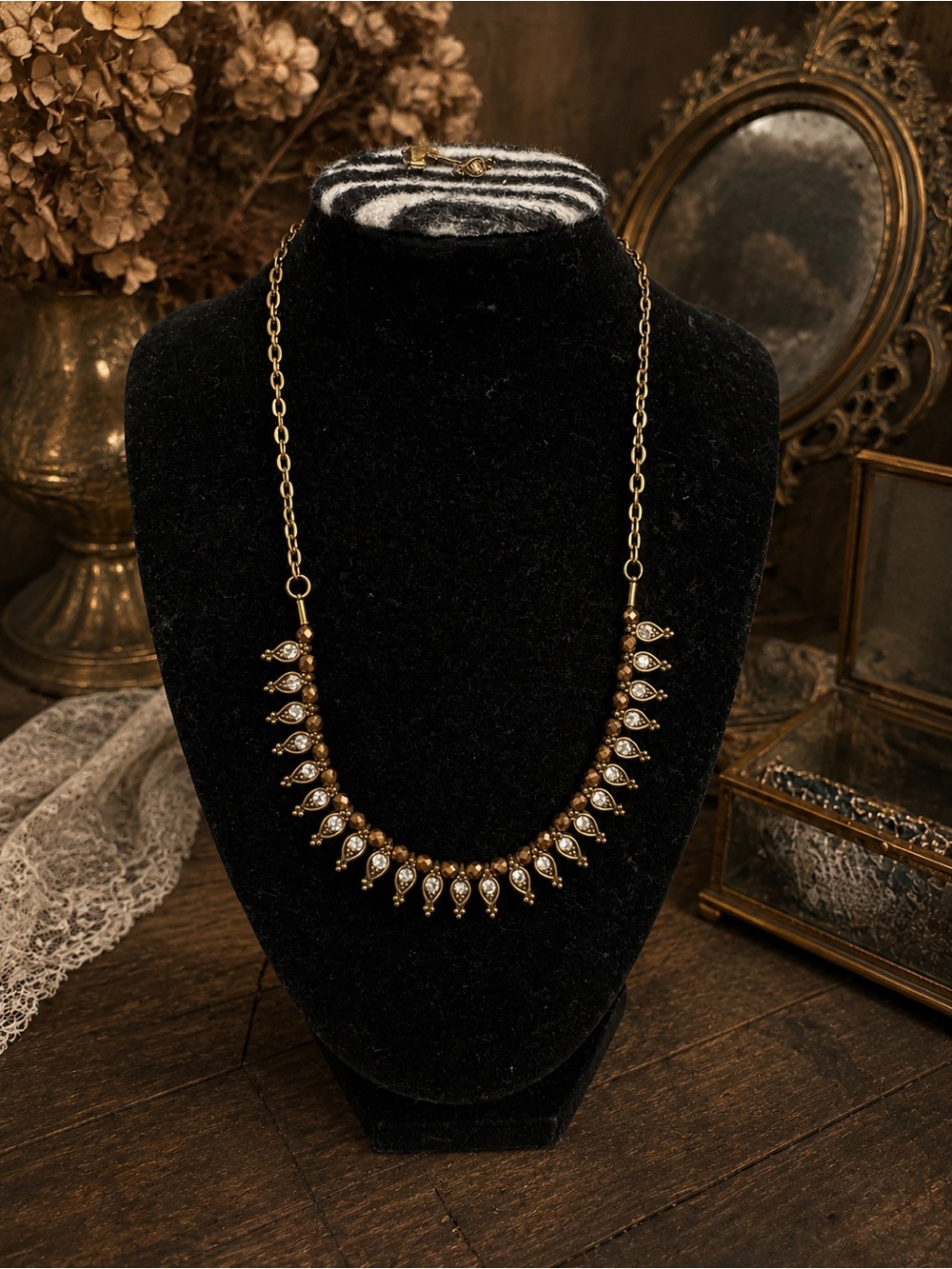Charming Charlie necklace with earrings